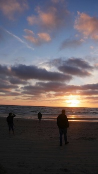 Bild: Sonnenuntergang am Meer